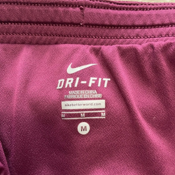 Nike Shorts - Picture 4 of 4
